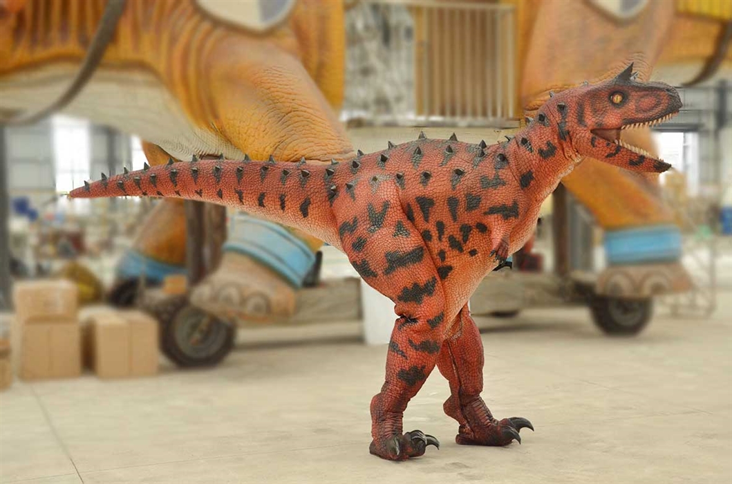 Lifelike Carnotaurus Stage Outfit