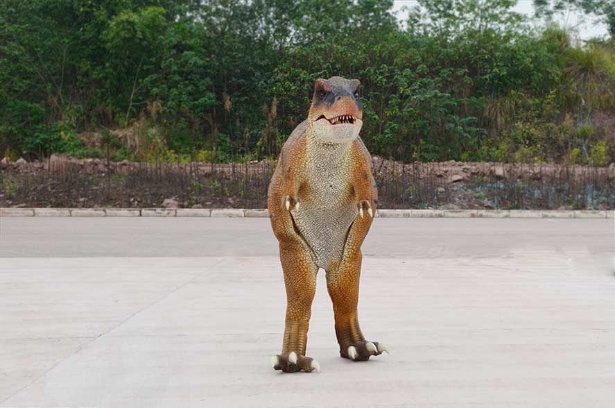 Large-scale simulated dinosaur costumes